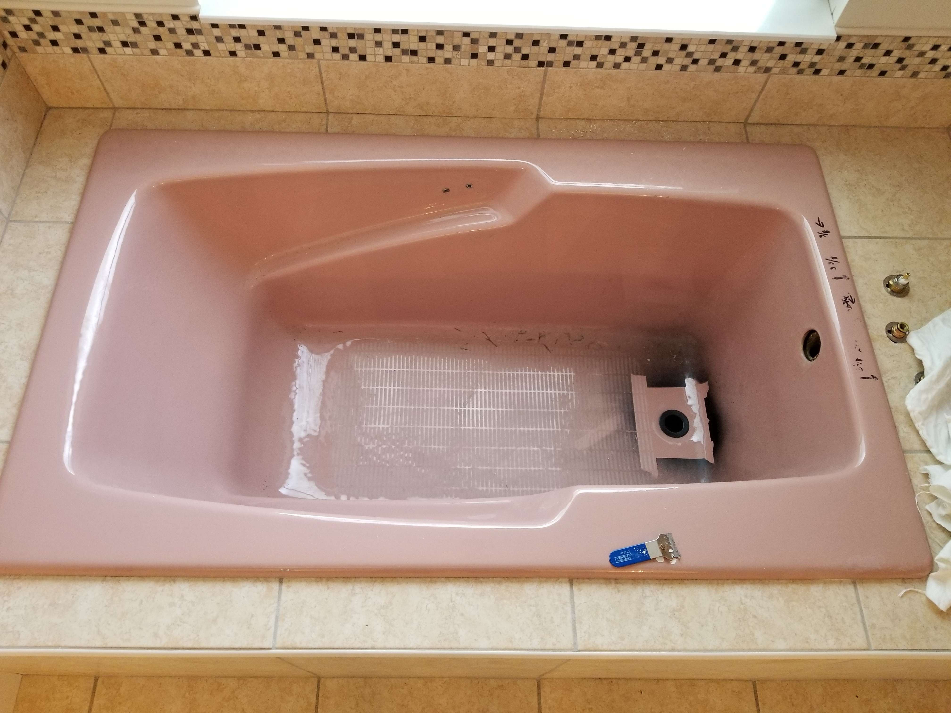 Bathtub Refinishing in Petaluma